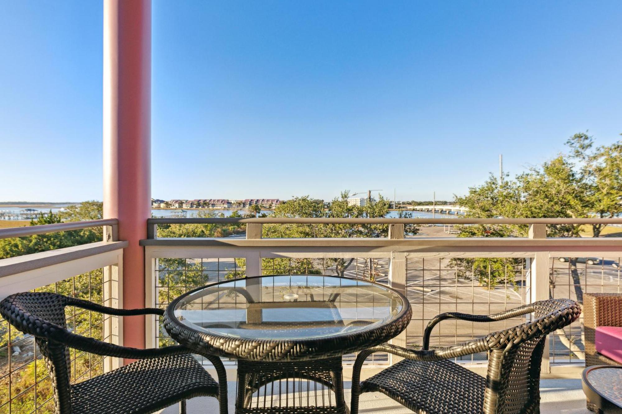 Hotel Folly With Marsh And Sunset Views Folly Beach Esterno foto